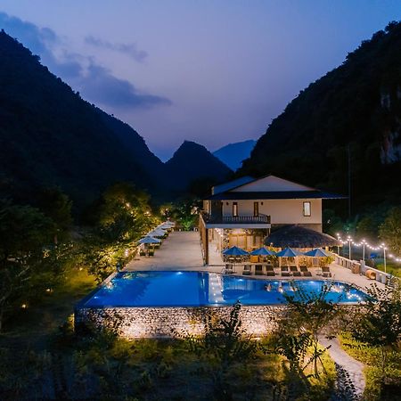 มายเชา เมาน์เท็น วิว รีสอร์ต Hotel ไหมโจ๋ว ภายนอก รูปภาพ