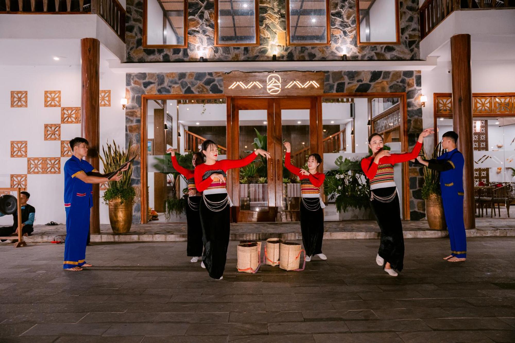 มายเชา เมาน์เท็น วิว รีสอร์ต Hotel ไหมโจ๋ว ภายนอก รูปภาพ
