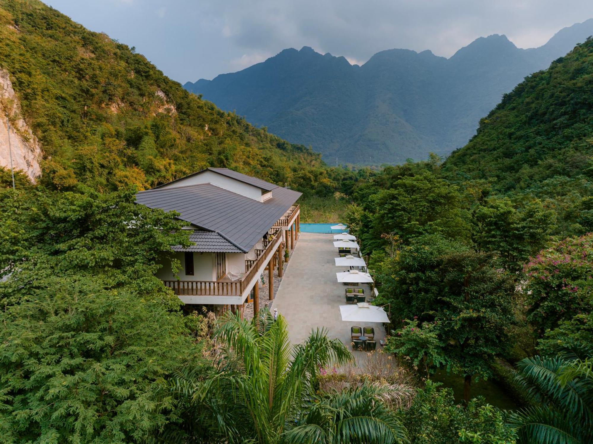 มายเชา เมาน์เท็น วิว รีสอร์ต Hotel ไหมโจ๋ว ภายนอก รูปภาพ